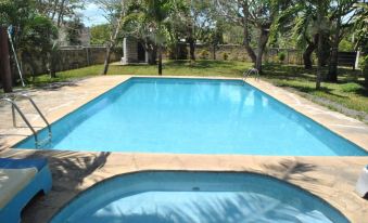 Sonnie House Diani