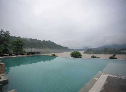 Regenta Resort & Spa By Riverside, Chitwan
