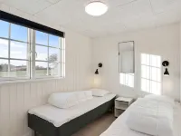 5 Star Holiday Home in Frørup - Homestays