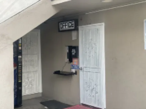 Bob's Motel Hoteles en Commerce