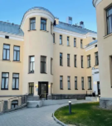 Historical 1BR Penthouse with Sauna Hotels in 