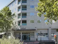 Rafaelhoteles Atocha Hotels near Nueva Numancia