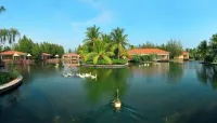 Ocean Spray Hotel a Manjakuppam