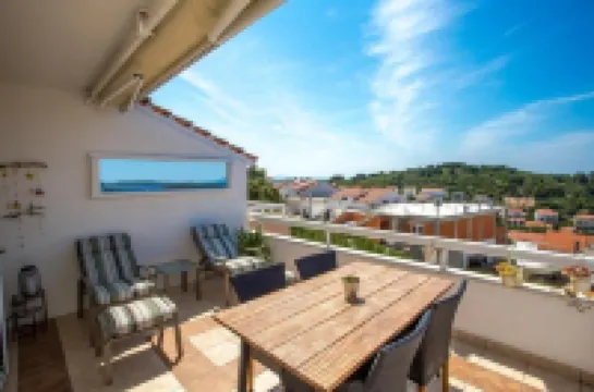 Peaceful Apartment with Beautiful View