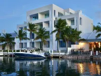 Zenza Boutique Hotel Hotels near Providenciales International Airport