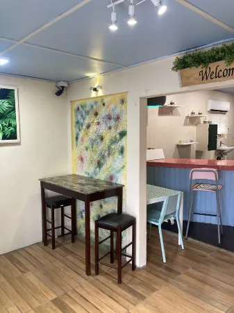 Carri’s Отели рядом с Аэропорт Огл