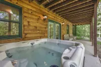 Minutes to Caves - 2 KINGS. Hot Tub. Games. Firepit. Close to Everything