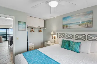 Ocean View and Comfortable Living Space - Beachy Retreat 克雷森特海灘住宿飯店