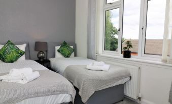 Signature - Carfin House