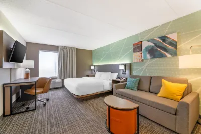 Comfort Inn & Suites Madison East - Monona