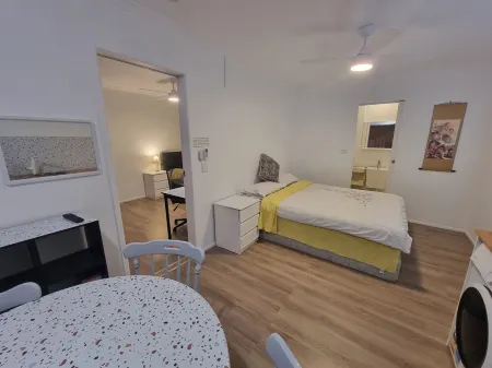 Mountain Creek Retreat