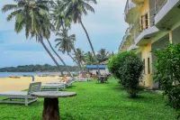 New Tristar Beach Hotel Hotels in Arugam