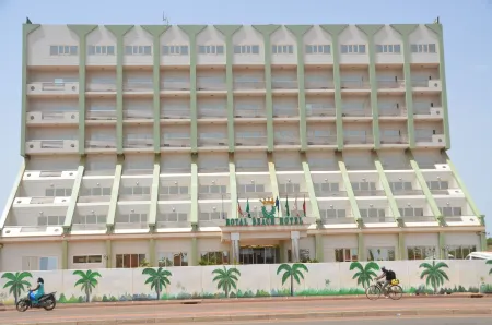 Royal Beach Hotel