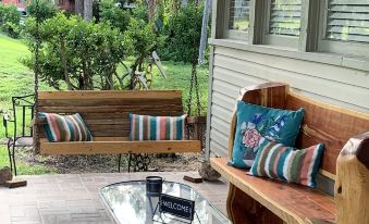 Nature Coast Inn and Cottages