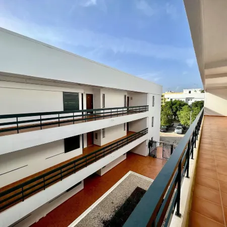 Vilamoura Central 4 with Pool by Homing