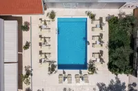 Villa La Vida - Pool