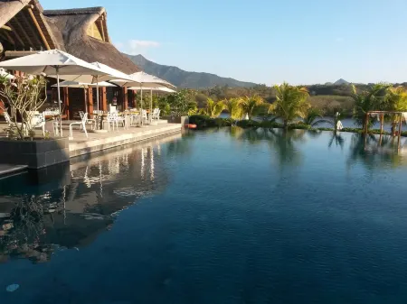 Appartement de Charme, West Island, Rivire Noire Отели рядом с достопримечательностью «Семицветные пески»