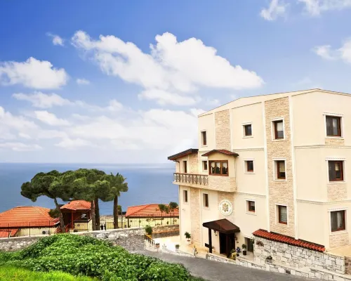 Bulbul Yuvasi Boutique Hotel Hotels in Foca