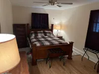 Beautiful 3 Bedroom Lakefront Home