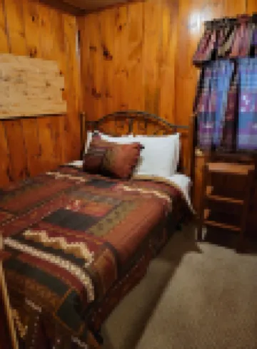 Cabin on peaceful soo lake, phillips wi.  Enjoy waking up in the great northwood