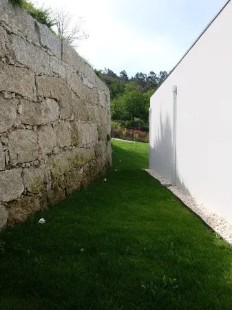 Modern house with fantastic views over the River and the Serra do Gerês