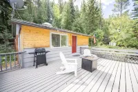 Cozy Colorado Rocky Mountain Cabin