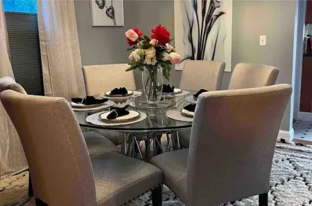 Riverview Oasis Отели в г. Энфилд