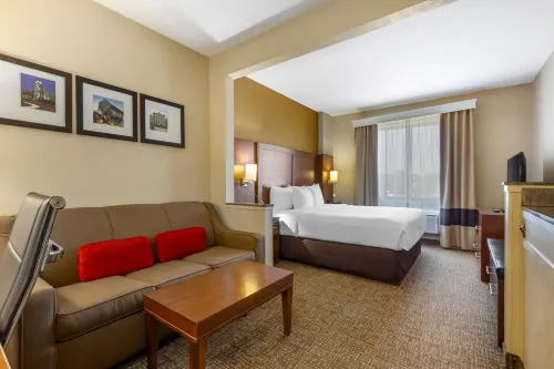Comfort Suites Raleigh Walnut Creek Hotels in Wake County