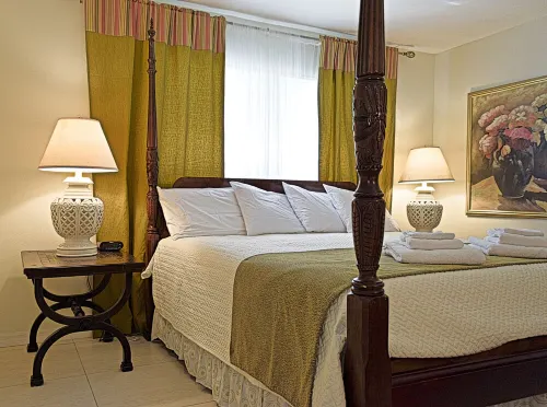 2 bedroom house, minutes to beaches, Atlanta Braves and Tampa Sea Rays stadiums Hotel a Warm Mineral Springs