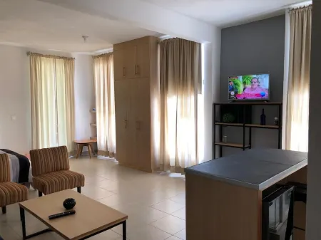 Charming studio in fabulous San Sebastián Tutla with AC, WiFi Отели в г. Сан Себастьян Тутла