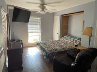 Wolf Trail Suite next to scenic 18 hole Golf course. Fort Smith AR close by.