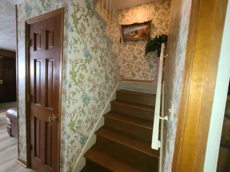 Vintage Victorian Styled Townhome