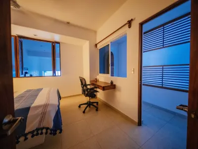 Tranquil Cliffside Apartment with Stunning Ocean Views