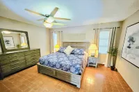 Seaside Charm!! Cozy BEACHFRONT Condo located on Sapphire Beach steps to thesand