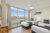 Newport Mooloolaba Apartments Hotels in Buddina