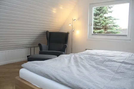 Bright, family-friendly house near the dyke with wallbox