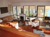 Casa Dos Vidros - Lakefront Charmer Villa