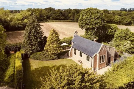 Beautiful School House In Norfolk