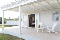 Luxurious Oceanfront Honeymoon Cottage - as seen on HGTV - Gated Subdivision