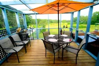 Heated Pool, Private Beach, Gorgeous Views, Pet,10% discount for 7 days or more