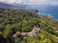 Arboretum: Luxury 11 Bd Secluded Estate - Breathtaking 360° Ocean & Jungle Views