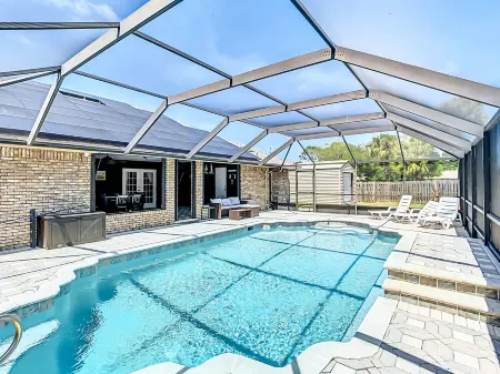 Cozy Brick Vacation Home with Pool