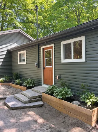 Private cozy Sauble Beach cottage, close to the nature & entertainment.