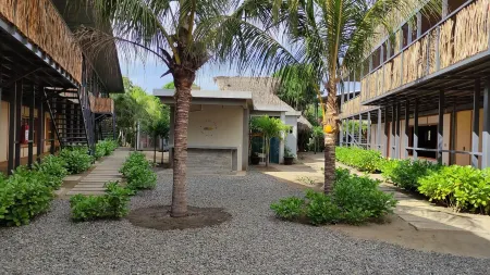 Modern Sustainable Surf Shack - La Saladita