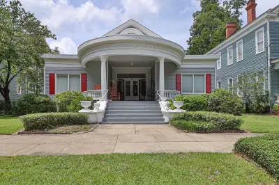 Historic "Battle House" Apartment - Uptown Columbus Hotel in zona Columbus Museum