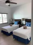 Island Vibe #1 3 bedroom condo near the beach Hotel a 