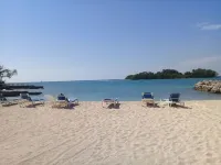 Point Studio 156 by  the beach