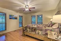 Deck and Fire Pit Lakefront Hideaway in Scranton! - 3-Star
