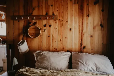 Step Back in Time: Cozy Lakeside Retreat Vintage A-Frame Cabin on Horseshoe Lake