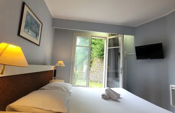 菲雅克原生酒店